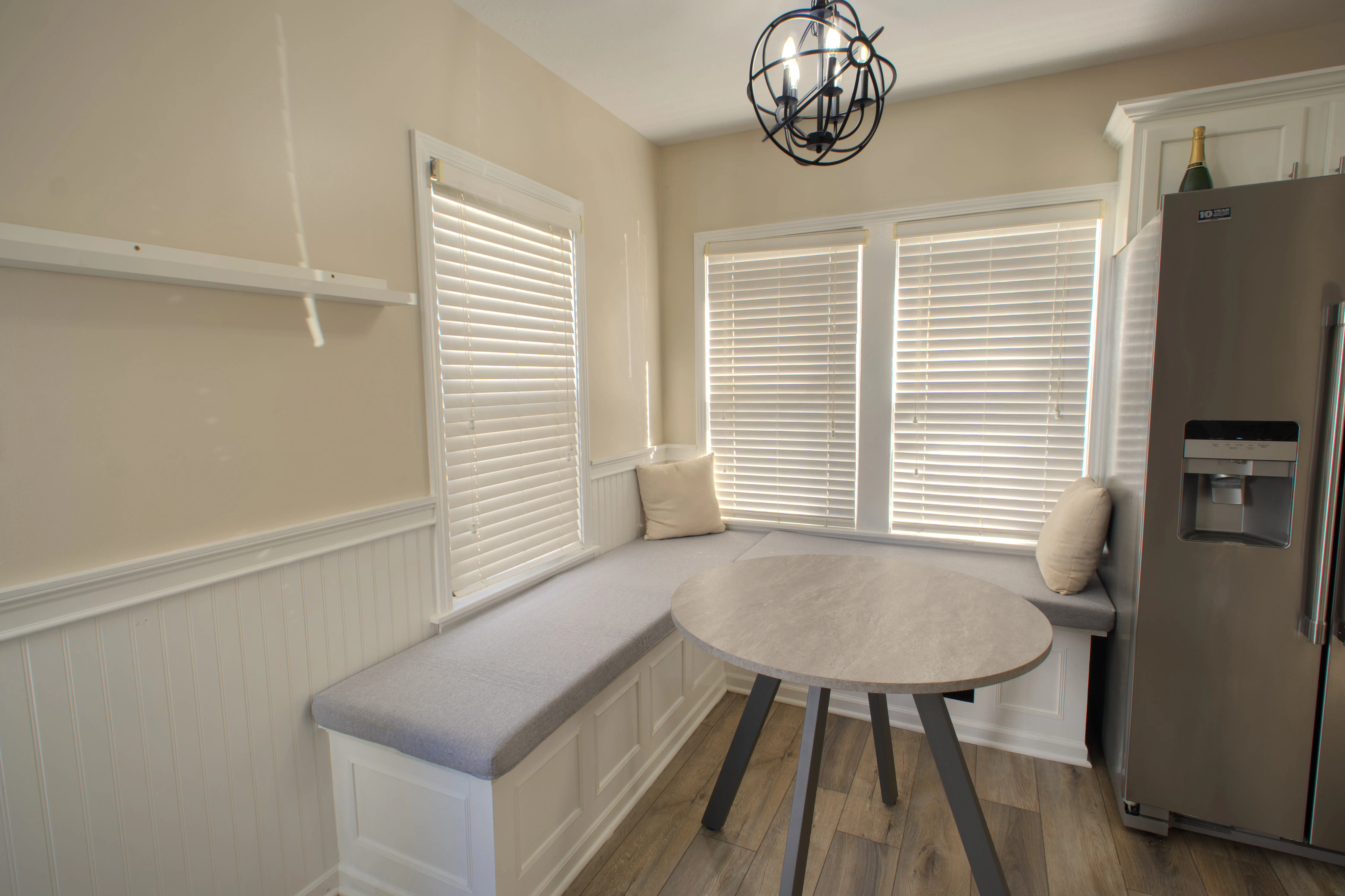 Breakfast nook with built-in bench